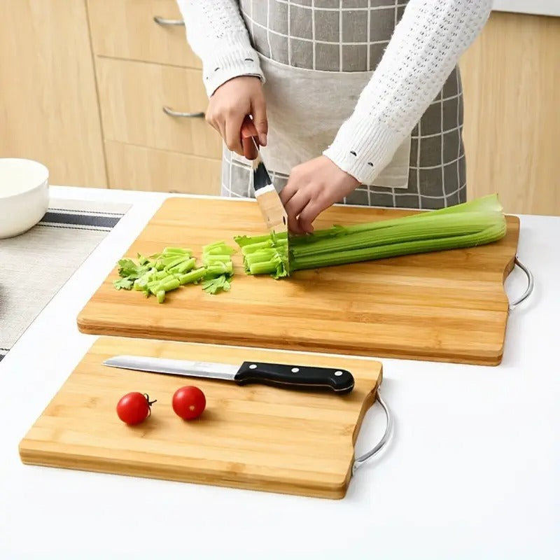 Large Bamboo Cutting Board 40×30cm – Extra Thick, Non-Slip with Handle